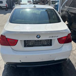 BMW E90 LCİ BAGAJ KAPAĞI HATASIZ BEYAZ ORJİNAL
